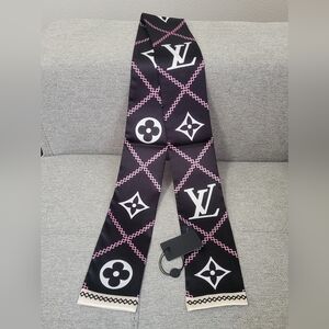 Skinny Scarf Twilly NWT